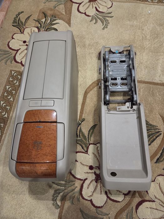 Продам бар_ подлокотник RX300