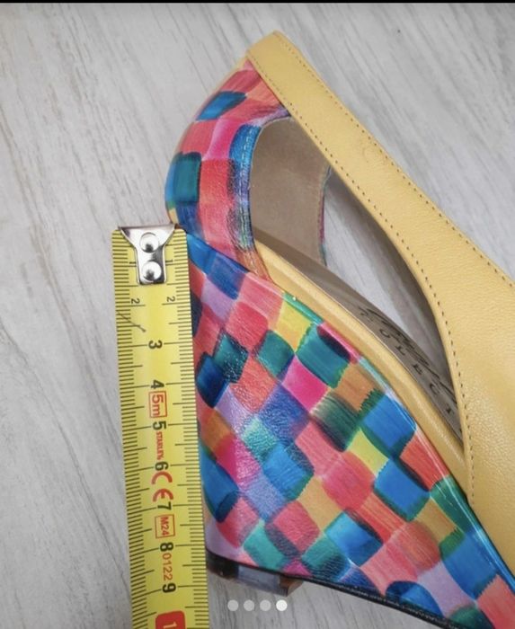 Pantofi  Caryllus din piele naturală  , marimea 38, noi fără etichetă.