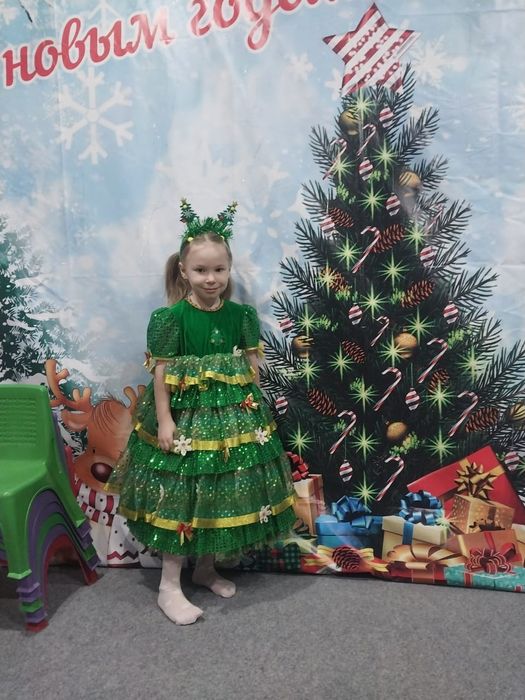 Продам Платье Ёлочки