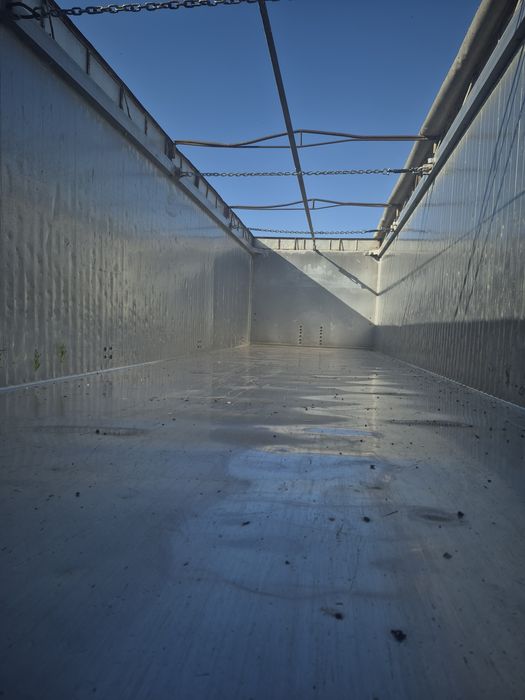 Vand semiremorcă cereale