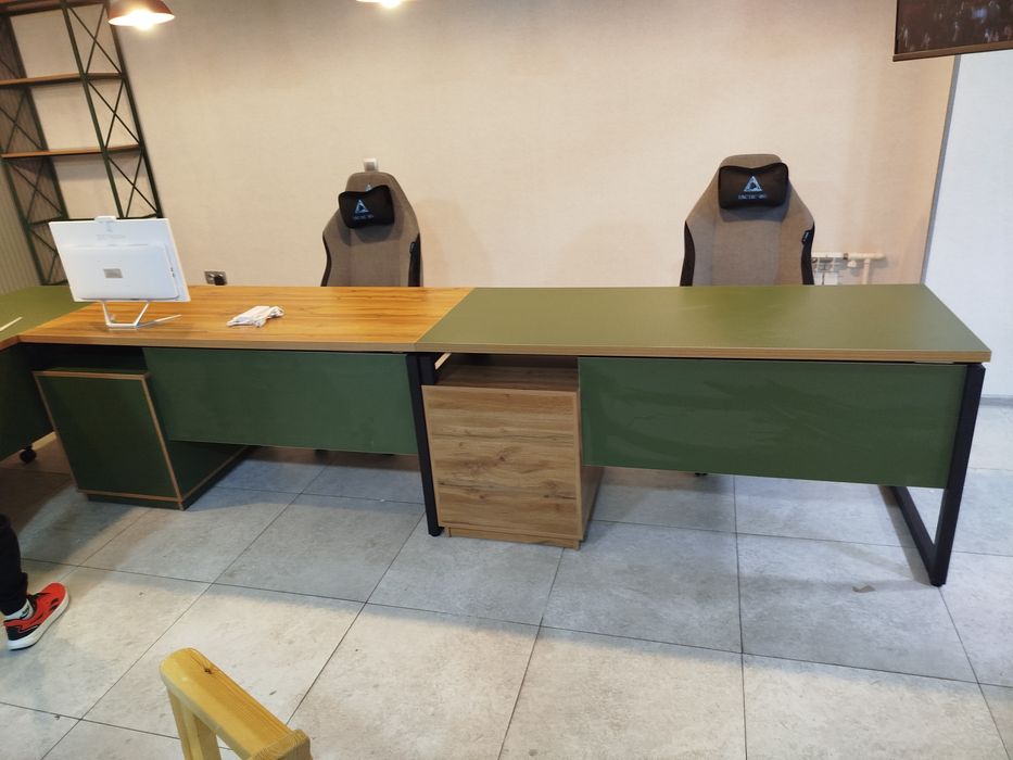 Loft mebel rabochi stol