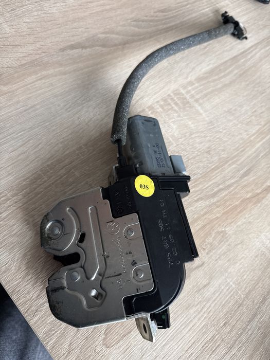 Broasca haion porsche cayenne 2011