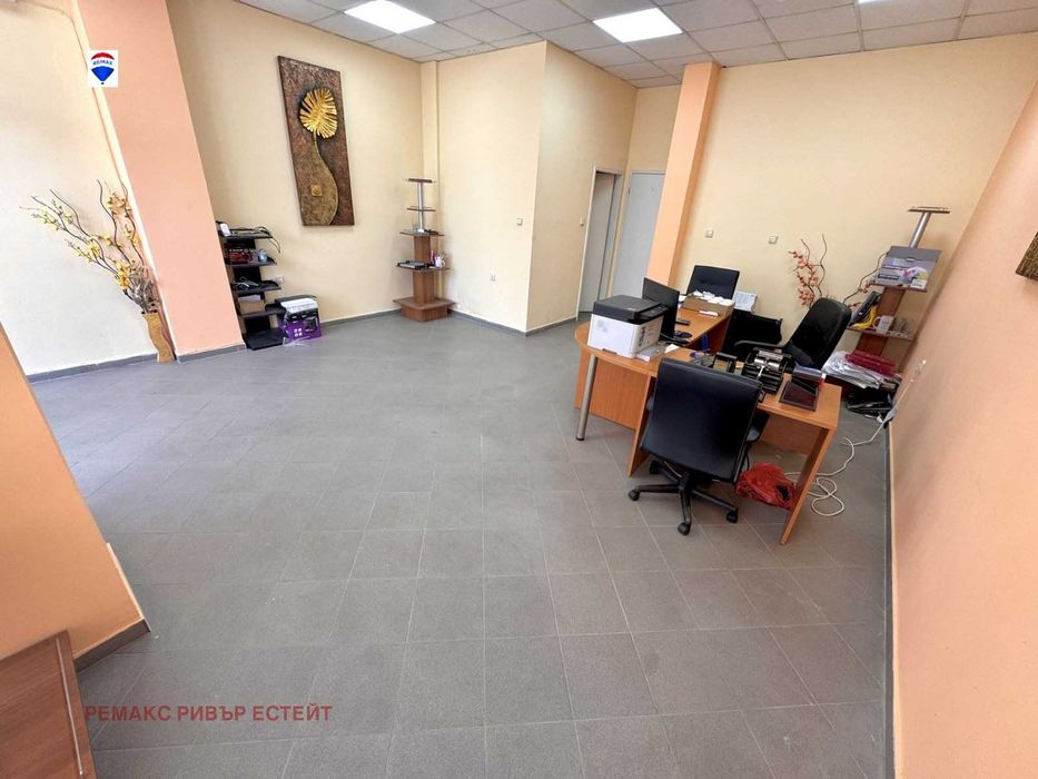 Дава се под наем Офис в Русе, Широк център - 46 кв.м за 255 € - Снимка #6