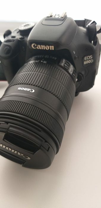 Фотоаппарат Canon 600D