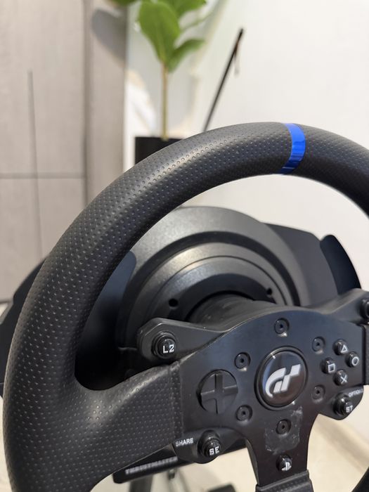 Thrustmaster T300 RS GT Edition + стойка