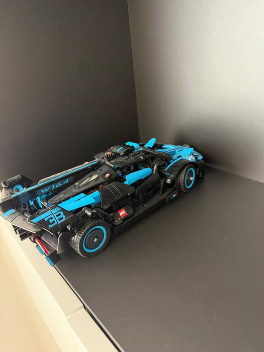 lego tehnic Bugatti, Mercedes, Aeroglisor, Mclaren, Ford Mustang