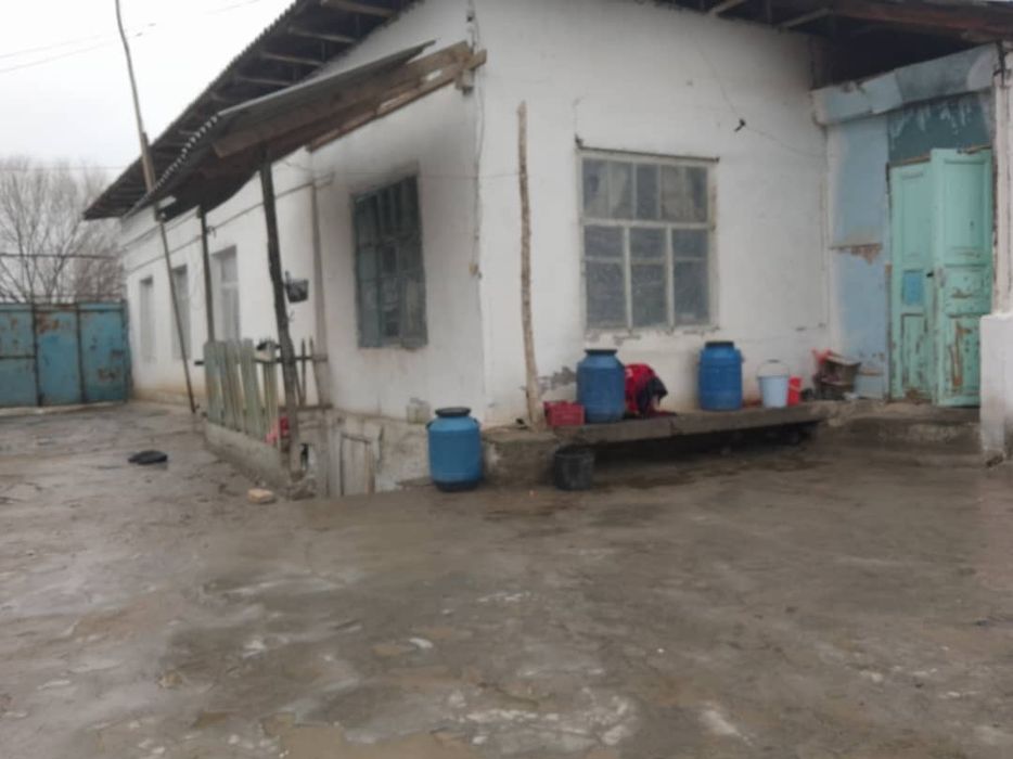 Срочна уй сотилади