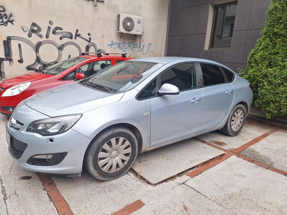 Opel ASTRA J 1.6 2017 CDTI 126000KM