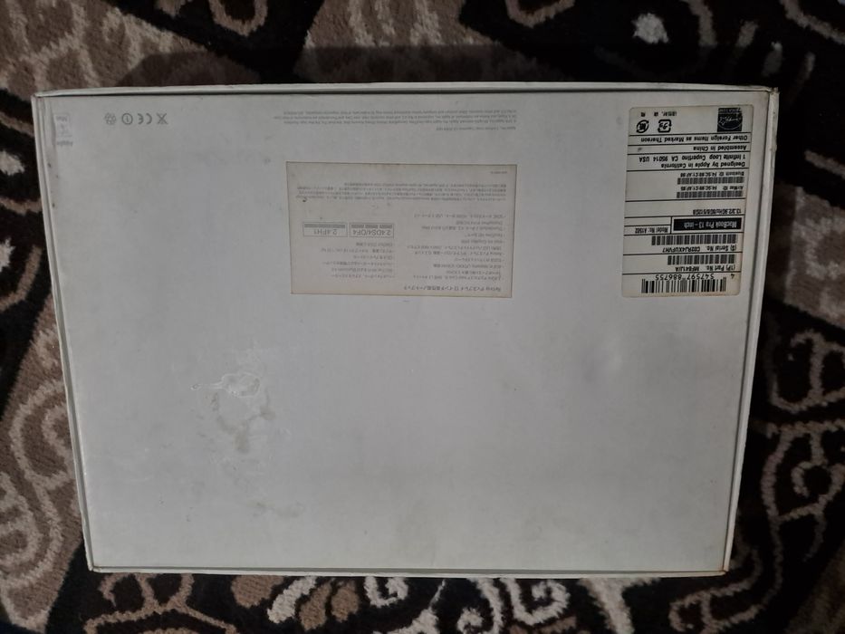 Macbook pro idial holatda