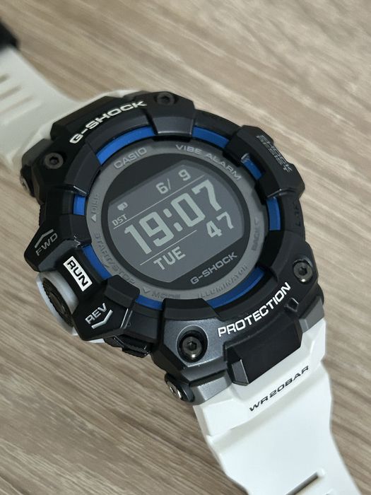 Casio G-Shock GBD100 Bluetooth, G-Squad