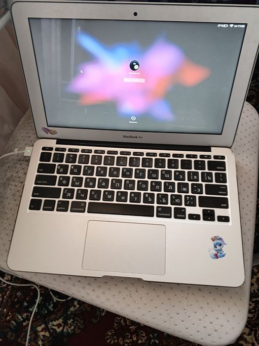 Срочно продаётся MACBOOK AIR