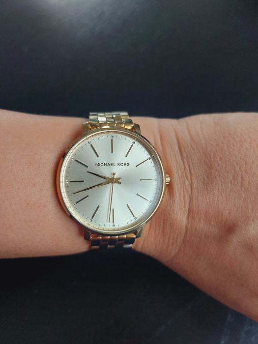 Michael Kors елегатнен дамски часовник