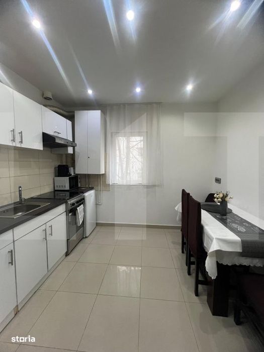 Apartament 3 camere, 60 mp, zona Ared Uta