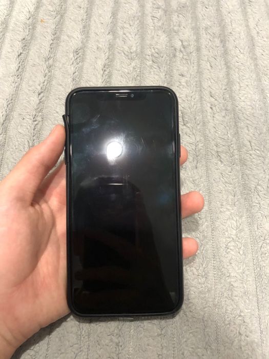 обменяю айфон хс и продам аирподс про