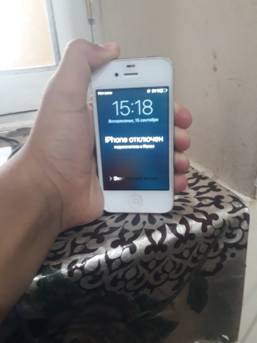 Iphone 4s ios 9.3.6  8Gb