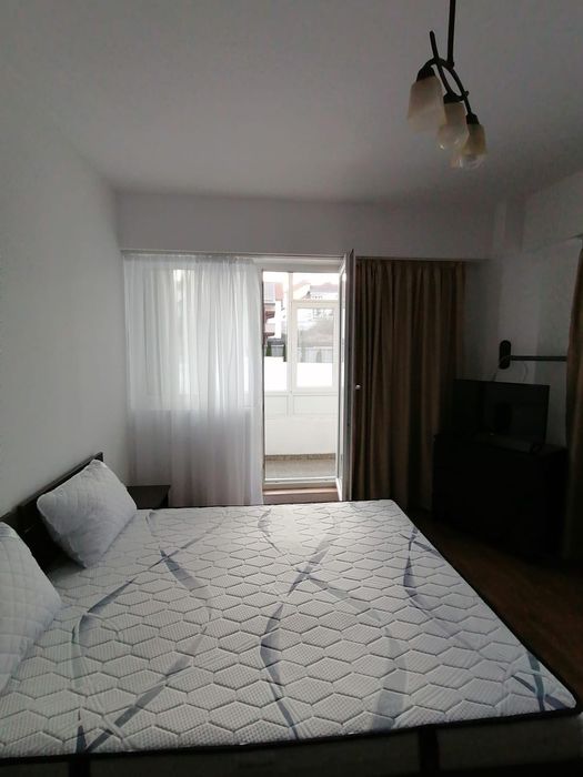 Garsonieră de închiriat – Găvana III, Pitești– 45 mp, mobilată, etaj 1