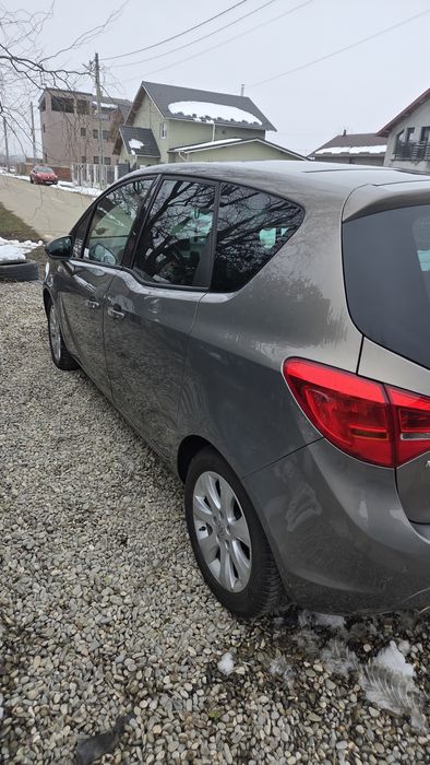Opel Meriva B ,an 2013.