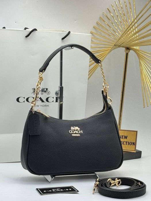 Geanta Coach noua !!! Dimensiuni 23/14 !!!