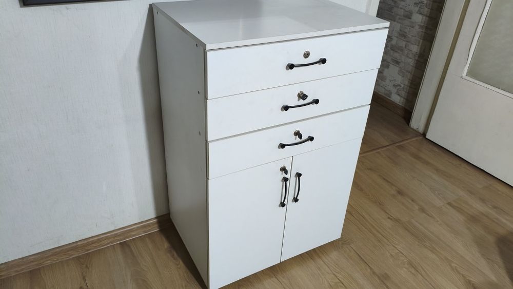 Продам камод шкаф