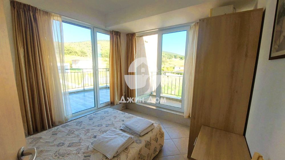 Продава се Тристаен апартамент в с. Кошарица, Област Бургас - 144 кв.м за 660 €/кв.м - Снимка #5