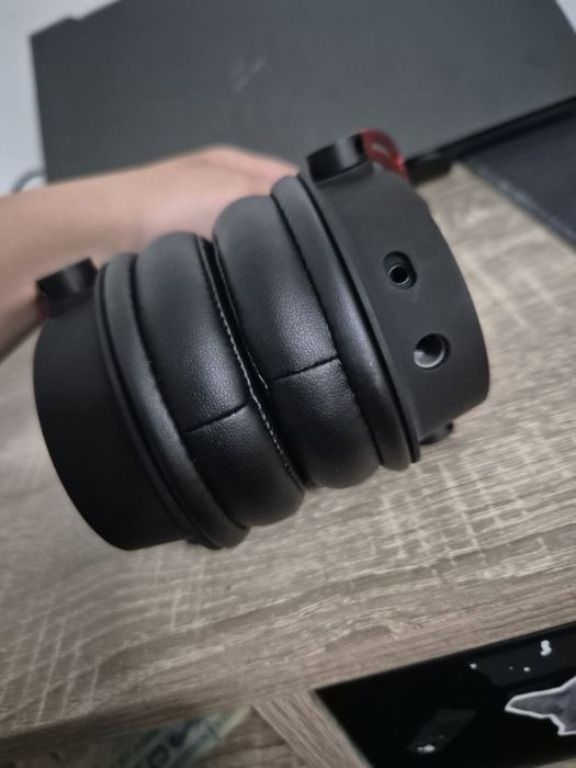 Vând căști hyper x cloud Alpha