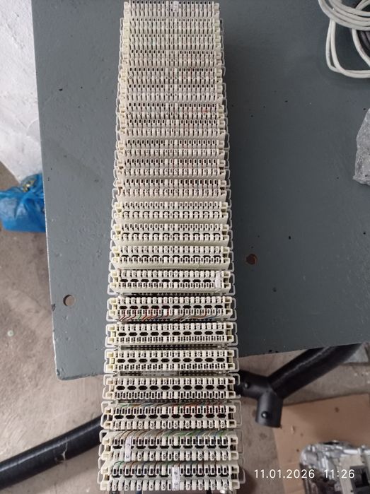 Монтажный хомут 19" для плинтов 10-ти парных