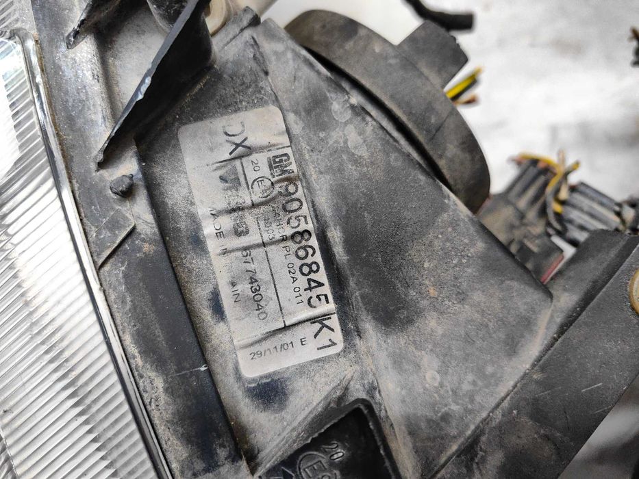 Оригинални  фарове  Опел Вектра  Opel Vectra