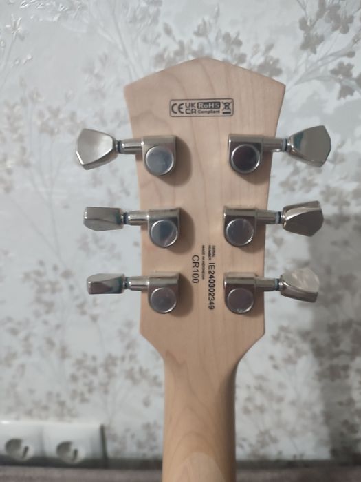 Электрогитара Cort CR100