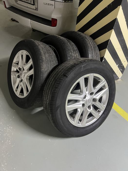 Диски с летними шинами 275/55/R20 от Lexus LX570