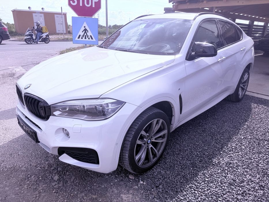 Vand BMW X6 F16 avariata motor
