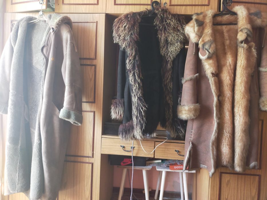 Продам дублёнки 3 штуки