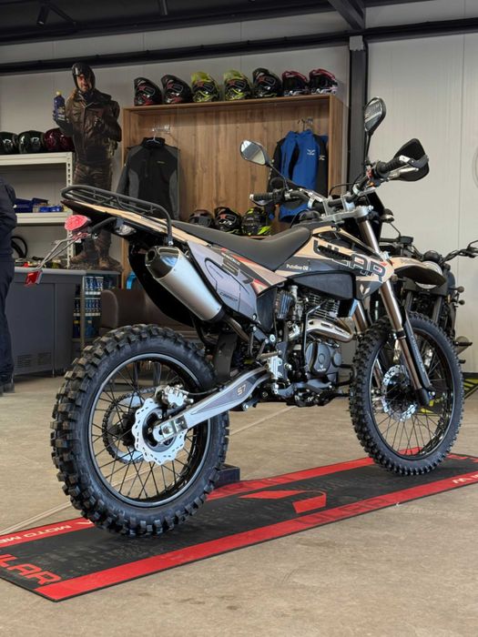 Мотоцикл ULAR CB250-S7 Орал
