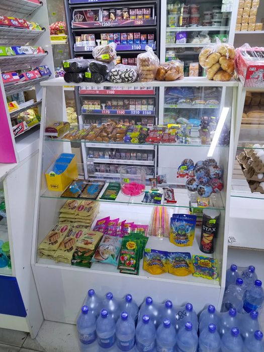 Шкаф для продуктового магазина