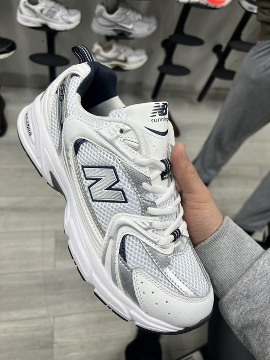 Продам New Balance530