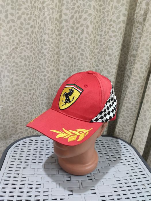 Sapca Ferrari mărime universala
