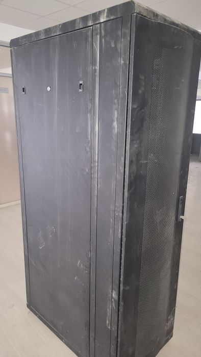 Шкаф коммутационный