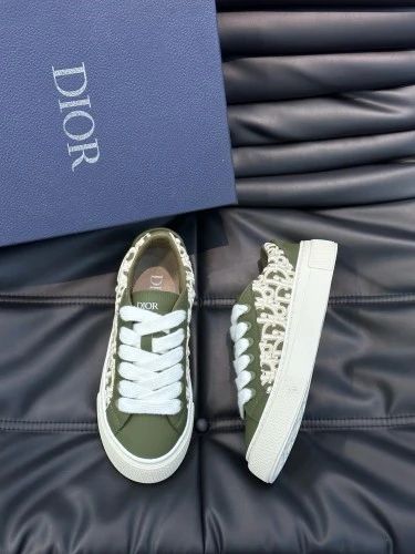 CD B23 Low Top White