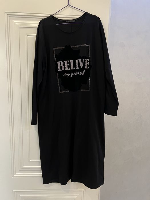 Продам вечернее платье 52 размера