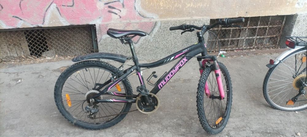 Момичешко колело 24"