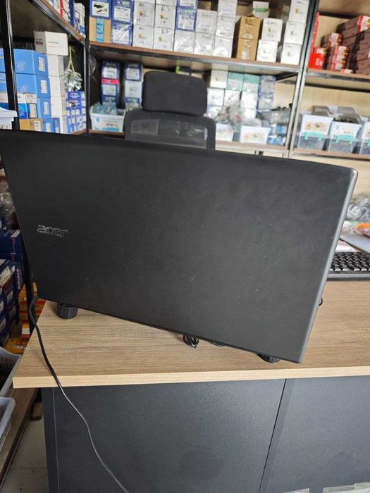 Acer Aspire E 15 — Core i7-8550U / 8GB / NVIDIA MX130 / 1TB
