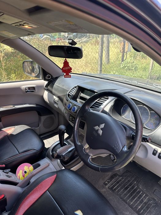 Mitsubishi L200/митсубиши L200на части 2.5d 136кс