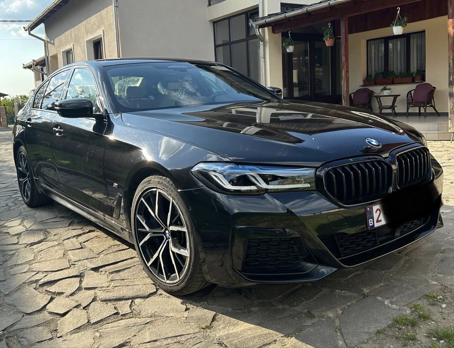 BMW 545e plug-in hybrid xDrive 2020