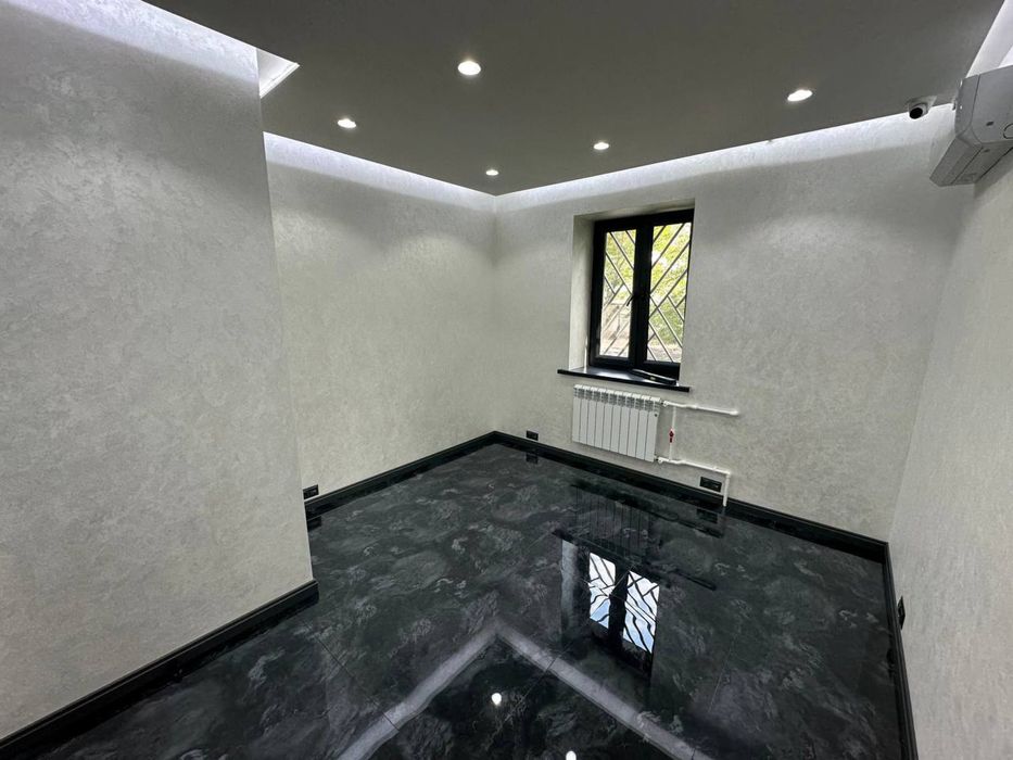 Аренда Срочно Hi-Tech Office Ц-2 Супер Центр 100+75м2 Вдоль дороги