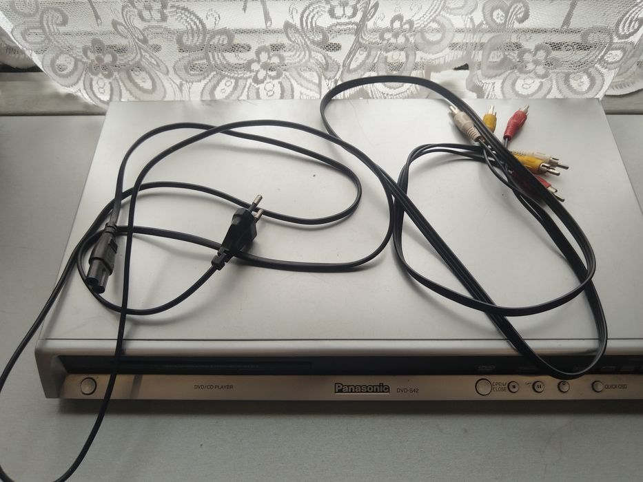 DVD плеер panasonic