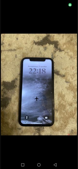 Продам Айфон 11