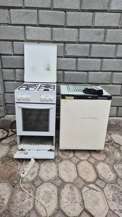 Газовая плита с духовкой