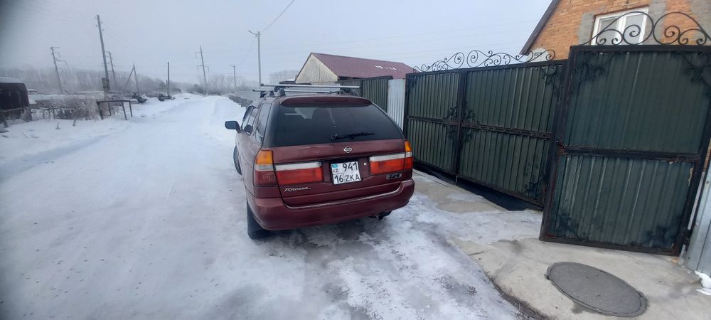 Продам Ниссан эрнеса