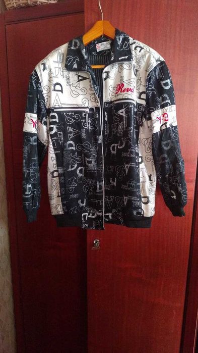 Продам куртки подростковые и детские