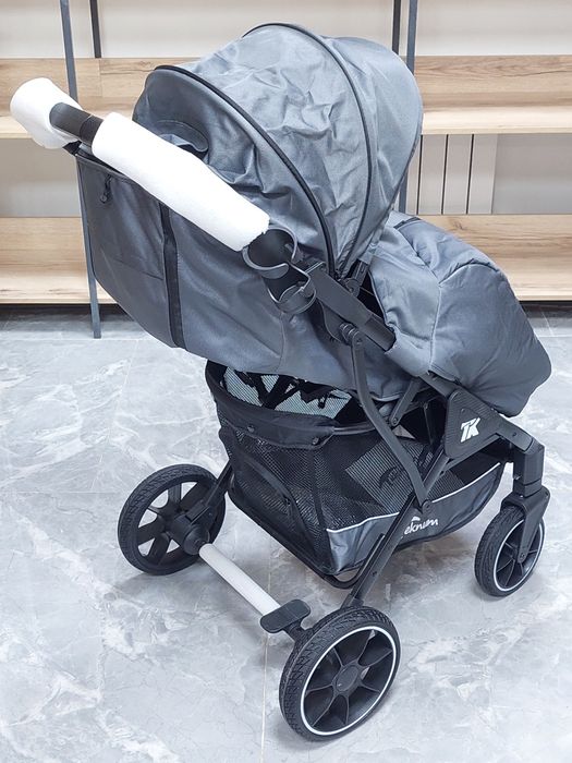 Коляска Teknum 760,цвет dark-Grey
