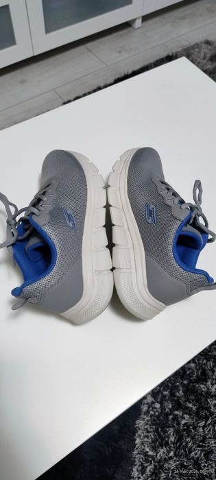 Skechers unisex mărimea 40